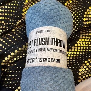 Blue Velvet Plush Throw Blanket